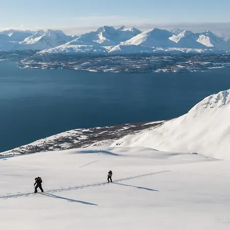 아파트 Lyngenfjord,odins Hus